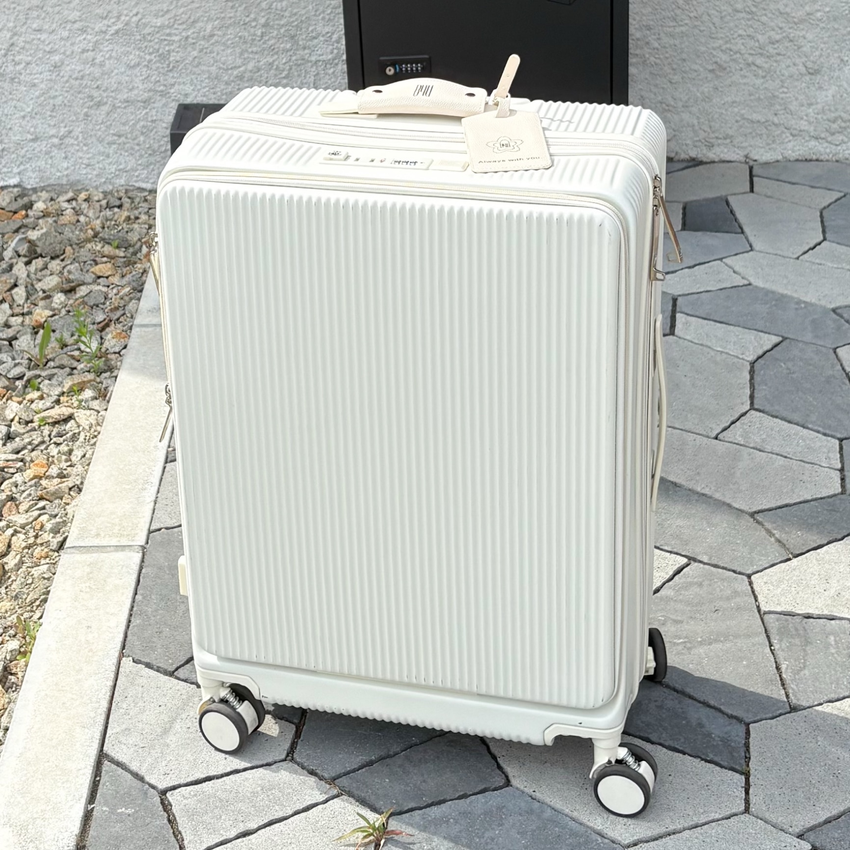 とみはな のROOM - 欲しい! に出会える。