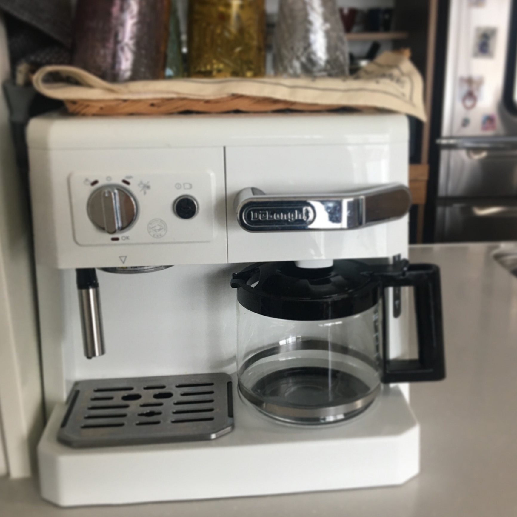 デロンギ｜Delonghi コンビコーヒーメーカー ホワイト BCO410J-W