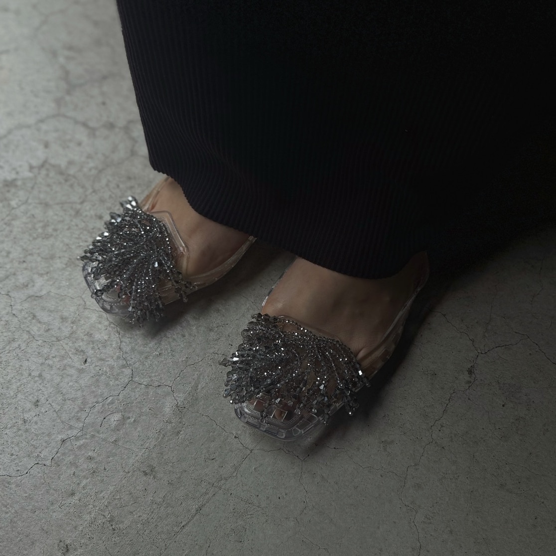 送料無料 ジェリーシューズ パンプス 走れる 履きやすい 走れるパンプス レディース ローヒール フラット 軽量 痛くない 歩きやすい メッシュ クリア ジェリーパンプス スクエアトゥ レイン 雨 きれいめ おしゃれ 22.0cm 25.5cm 【最強配送】
