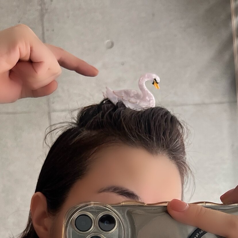 ククシュゼット 公式 クリップ 鳥 白鳥 スワン Coucou Suzette 正規品 レディース ギフト 即日発送 かわいい おしゃれ フランス ヘアアクセ ヘアクロー Swan Hair Claw - メイン画像 1