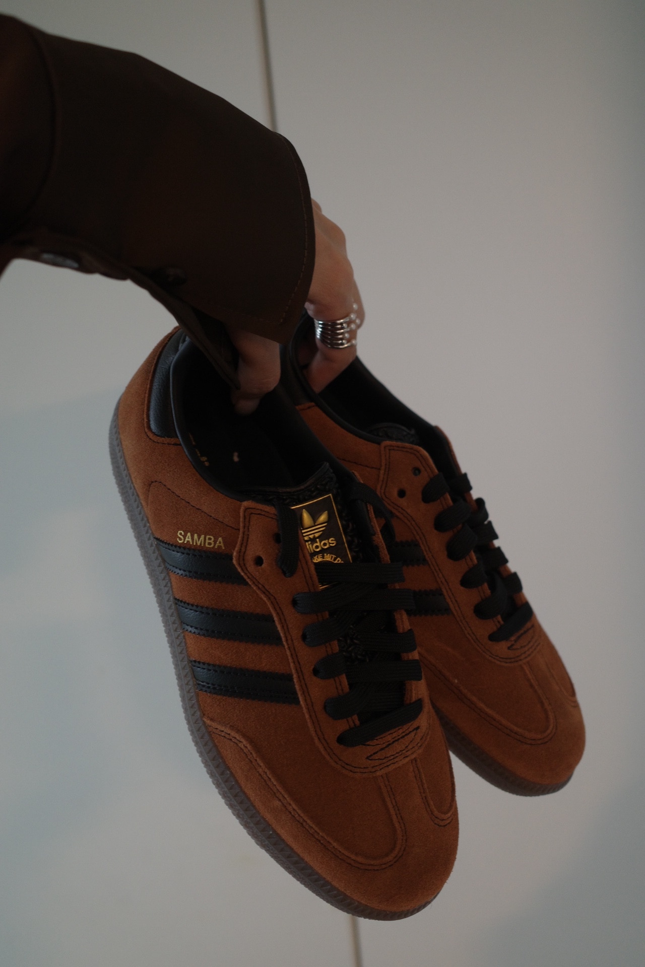 adidas skateboarding アディダス スニーカー スケートボーディング