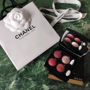 シャネル Chanel レキャトルオンブル 364 カンドゥール エ セデュクシオン 2g メール便可 Room 欲しい に出会える