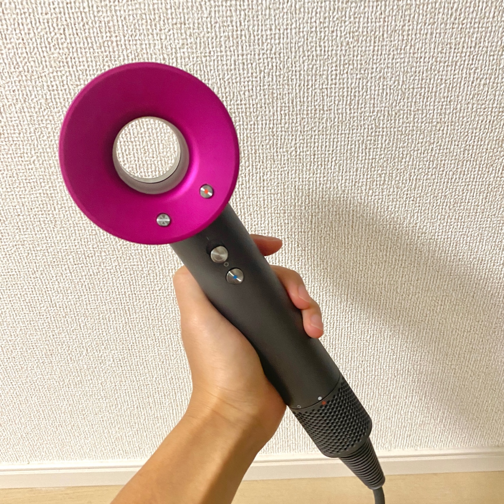 ダイソン　スーパーソニック　シャイン ヘアドライヤーHD15 Dyson