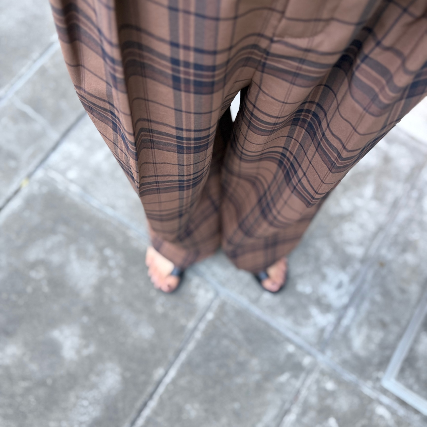 チェック ストレートパンツ パンツ ボトム UVカット ワイドストレート ワイドパンツ サマ見え シンプル おしゃれ リサイクルポリエステル エコ 25S/S 春 夏 秋 低身長 高身長 PM PL M L TM サイズ 洗濯可 for/c フォーシー