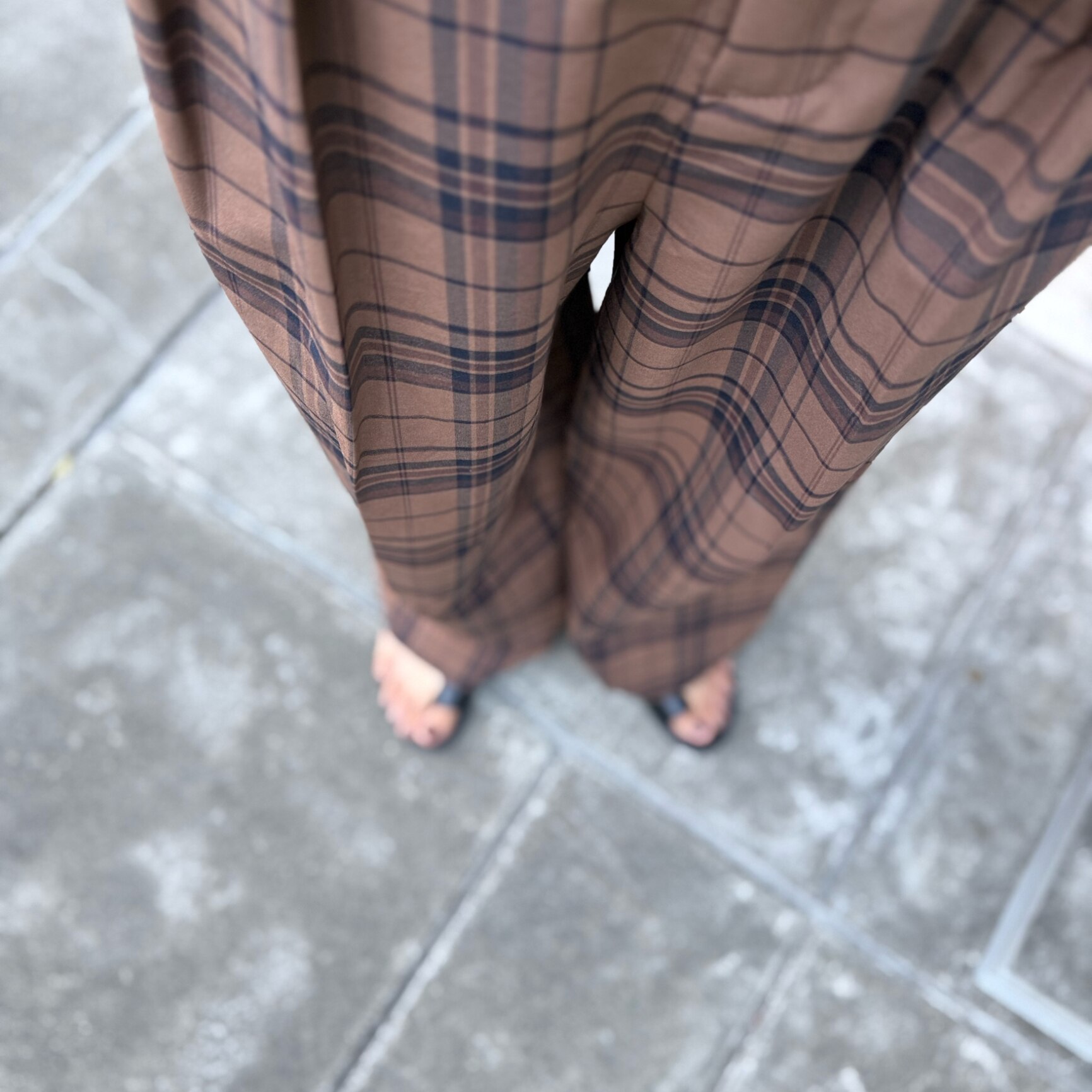 チェック ストレートパンツ パンツ ボトム UVカット ワイドストレート ワイドパンツ サマ見え シンプル おしゃれ リサイクルポリエステル エコ 25S/S 春 夏 秋 低身長 高身長 PM PL M L TM サイズ 洗濯可 for/c フォーシー