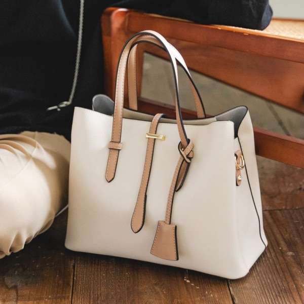 RODE SKO チャーム付ミドルバッグ『Msize』 ロデスコ バッグ トート  