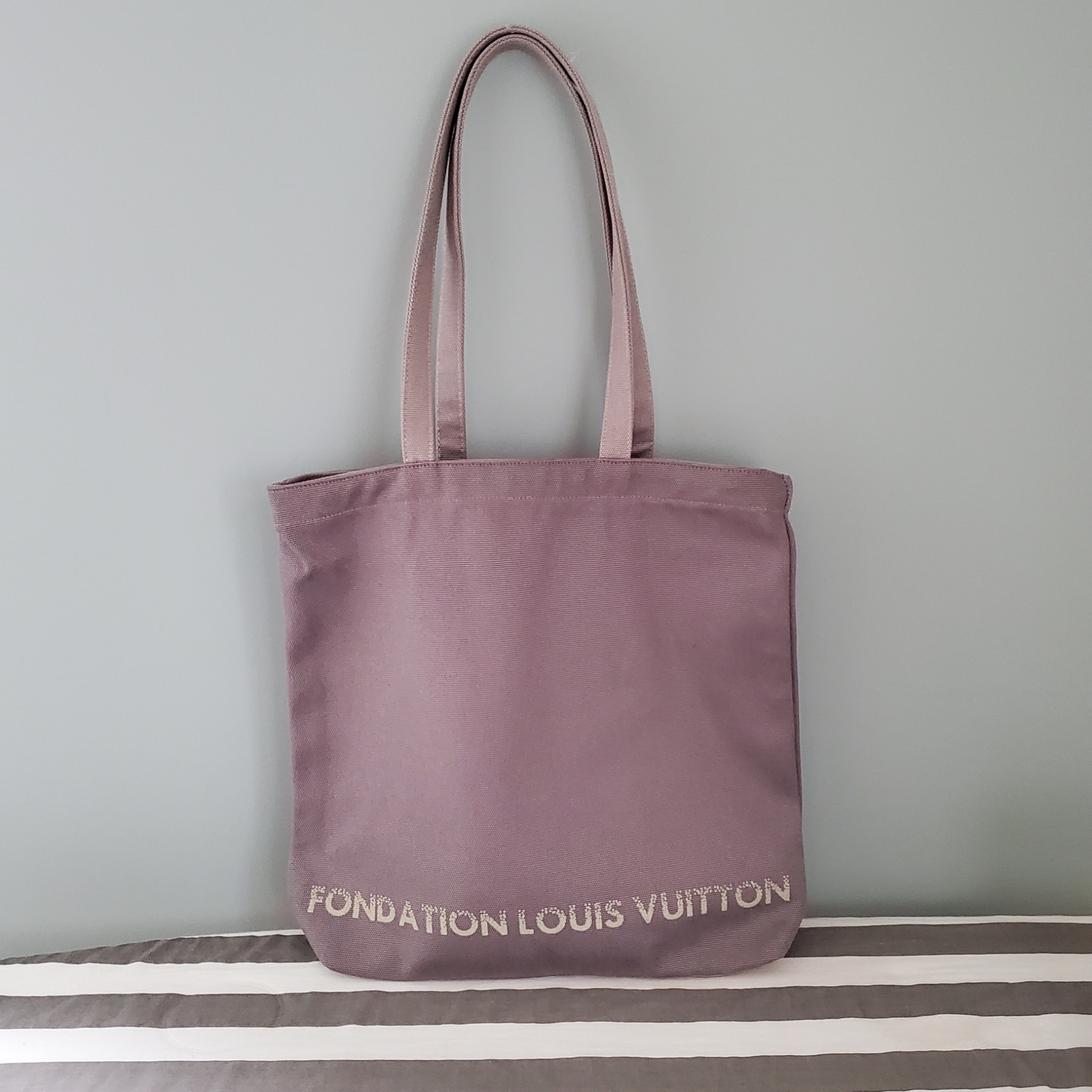 LOUIS VUITTON - フォンダシオン ルイヴィトン トートバッグの+