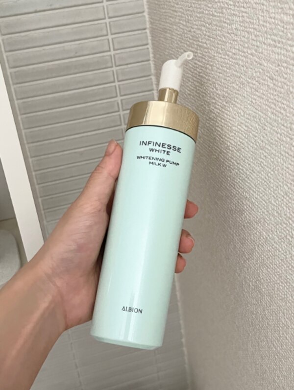 送料無料！ALBION INFINESSE WHITE アルビオン(ALBION) アンフィネス 