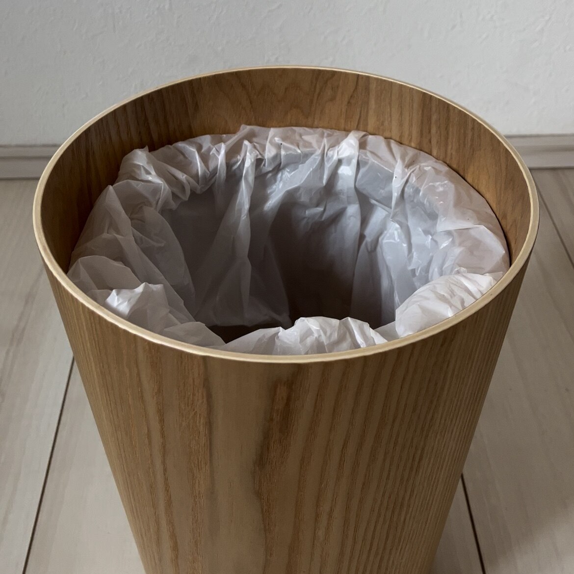 分別ごみ箱 木製 中型 フタ付き 9L ふた付き 木製ダストボックス ラウンド 全2色 | 蓋付き ゴミ箱