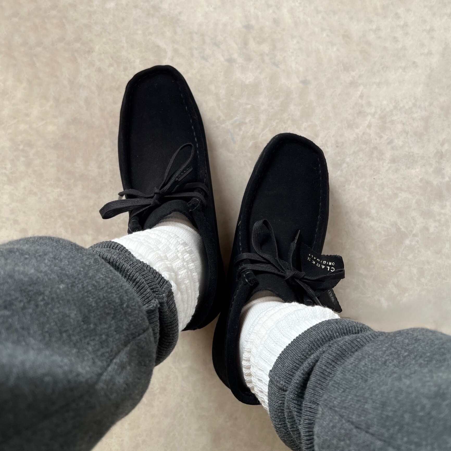 Clarks オリジナル 黒 レザー ハイカットブーツ 【公式通販】