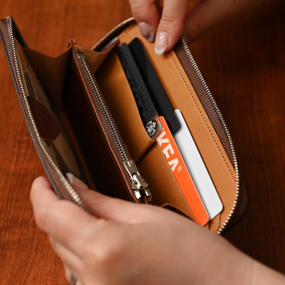 コンパクト長財布 極小長財布バタール(牛革) 日本製 ラウンド