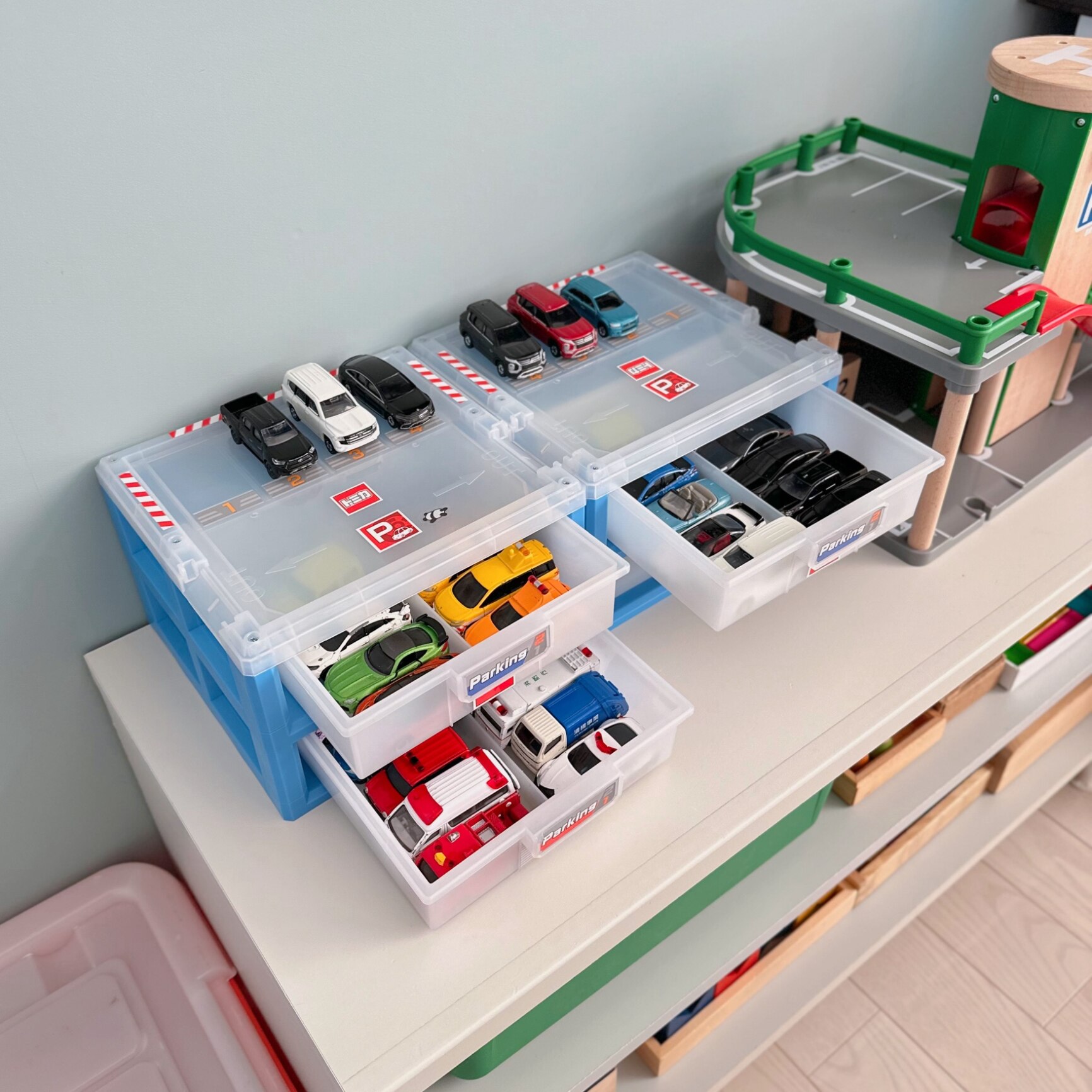 【新品】BRIO 33204 ブリオ　パーキングガレージ 楽天市場】【びっくり特典あり】ブリオ BRIO パーキングガレージ