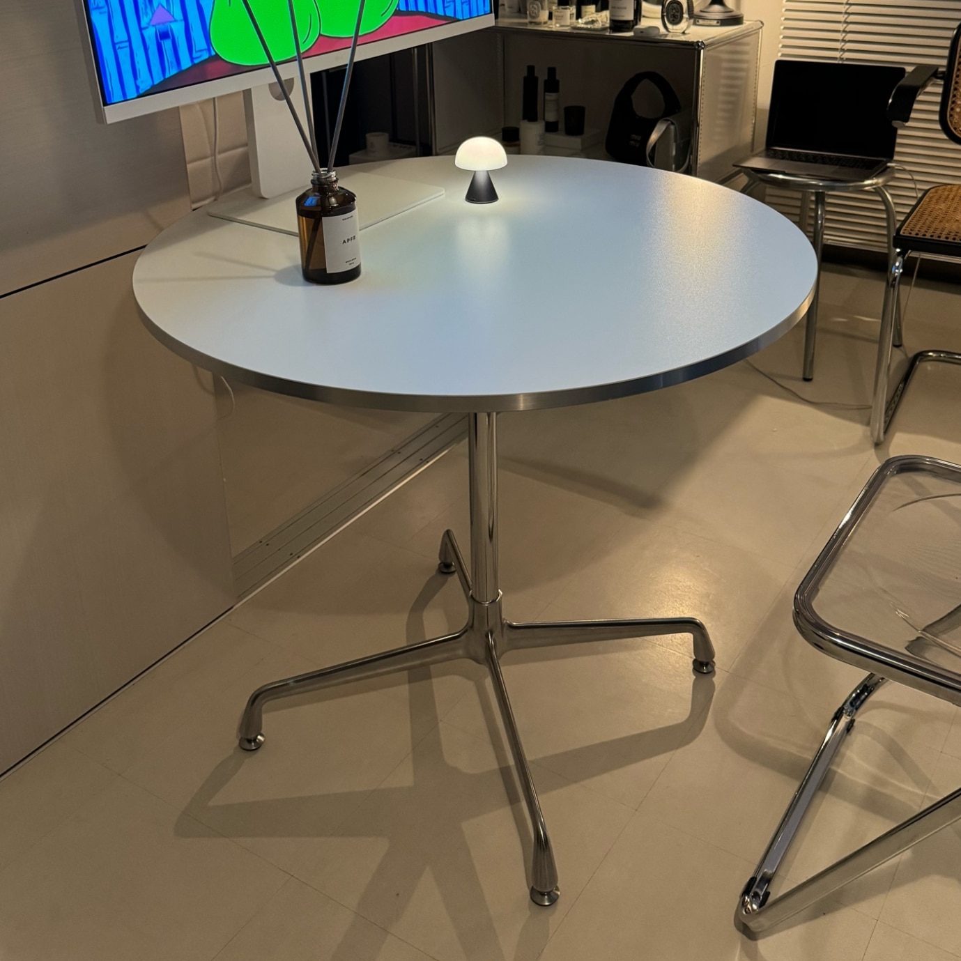 カフェテーブル 円形 直径80cm 60cm 丸テーブル ダイニング