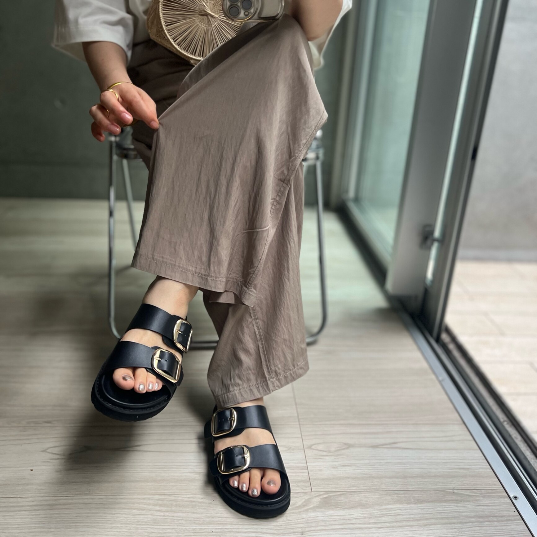 18%OFF【期間限定：6,390円→5,199円！】 ワイドパンツ レディース 涼感 パンツ ウエストゴム ウエスト紐 2タイプ 選べる丈 短め丈 普通丈 イージーパンツ ゆったり 体型カバー 薄手 軽量 カジュアル きれいめ 通勤 元祖冷感coolify【 ダブルタックワイドパンツ 】 - メイン画像 4