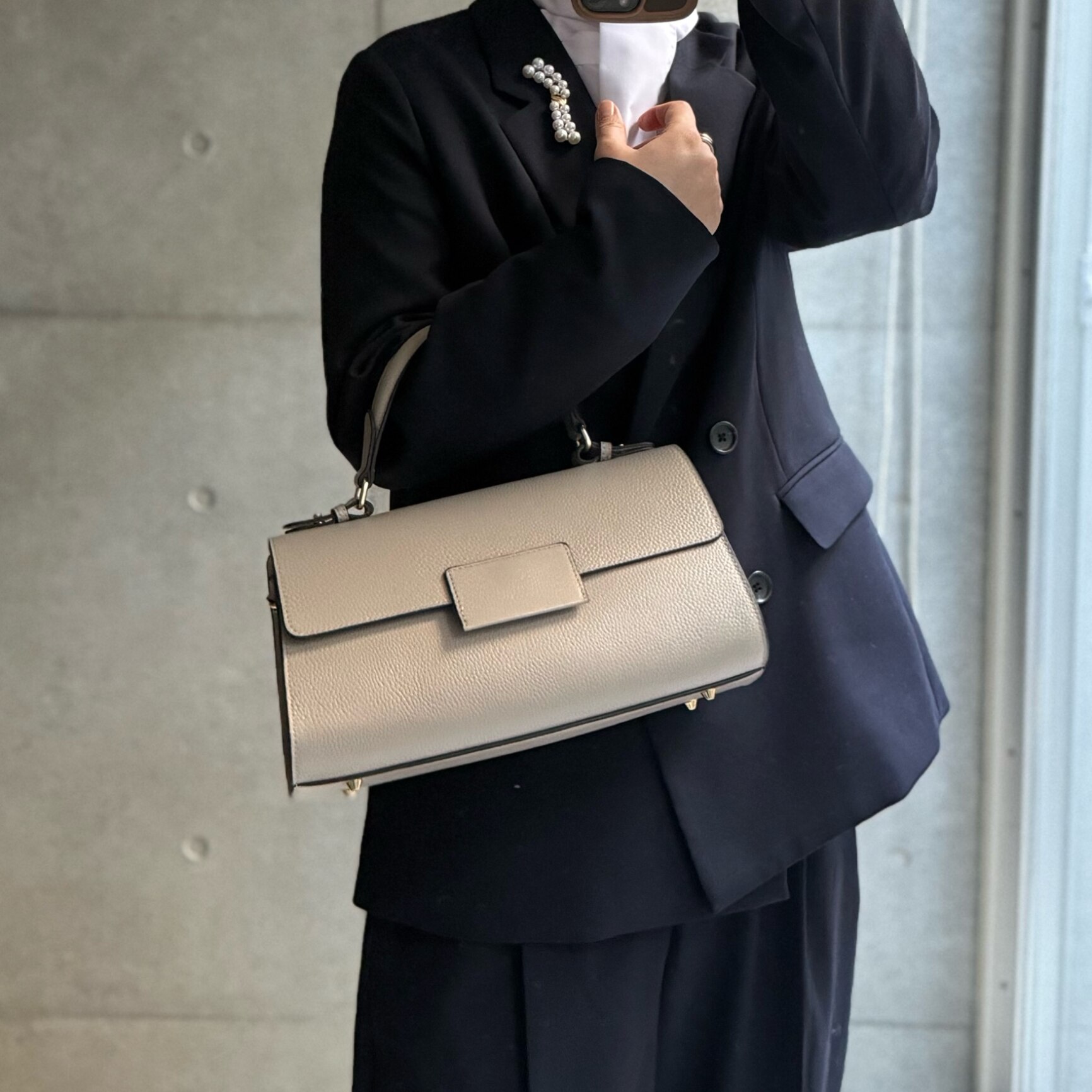 ハンドバッグ ショルダーバッグ レディース 本革 レザー 上品 斜めがけ 大人かわいい 2way 小さめ バンブーハンドル 通勤 面接 フォーマル きれいめ オケージョン ブランド セレモニー 高見え ギフト ブラック 大人 女子会 おしゃれ 卒園式 卒業式 入園式 入学式