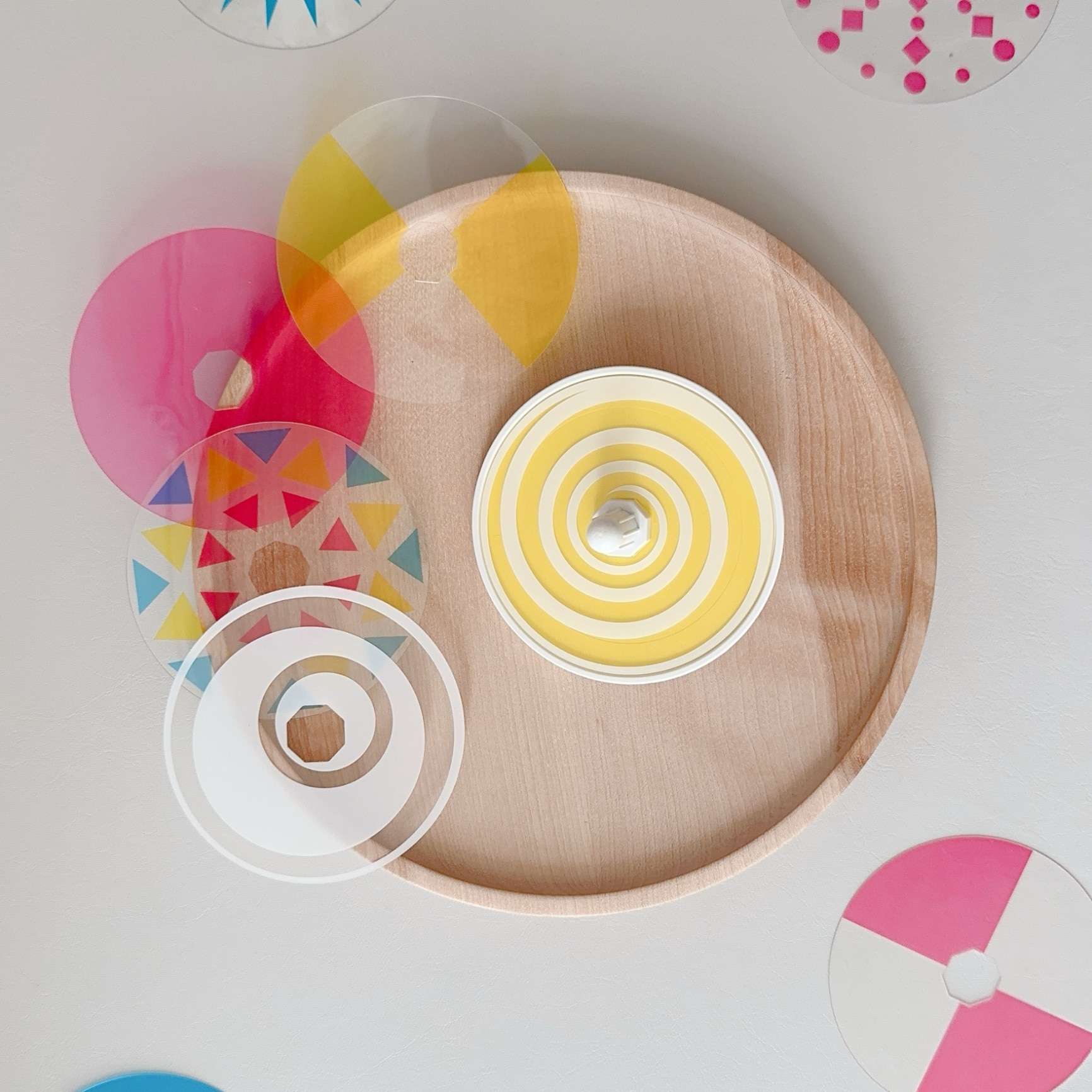 いろコマ こま カラフル おもちゃ 知育玩具 室内 おうち遊び