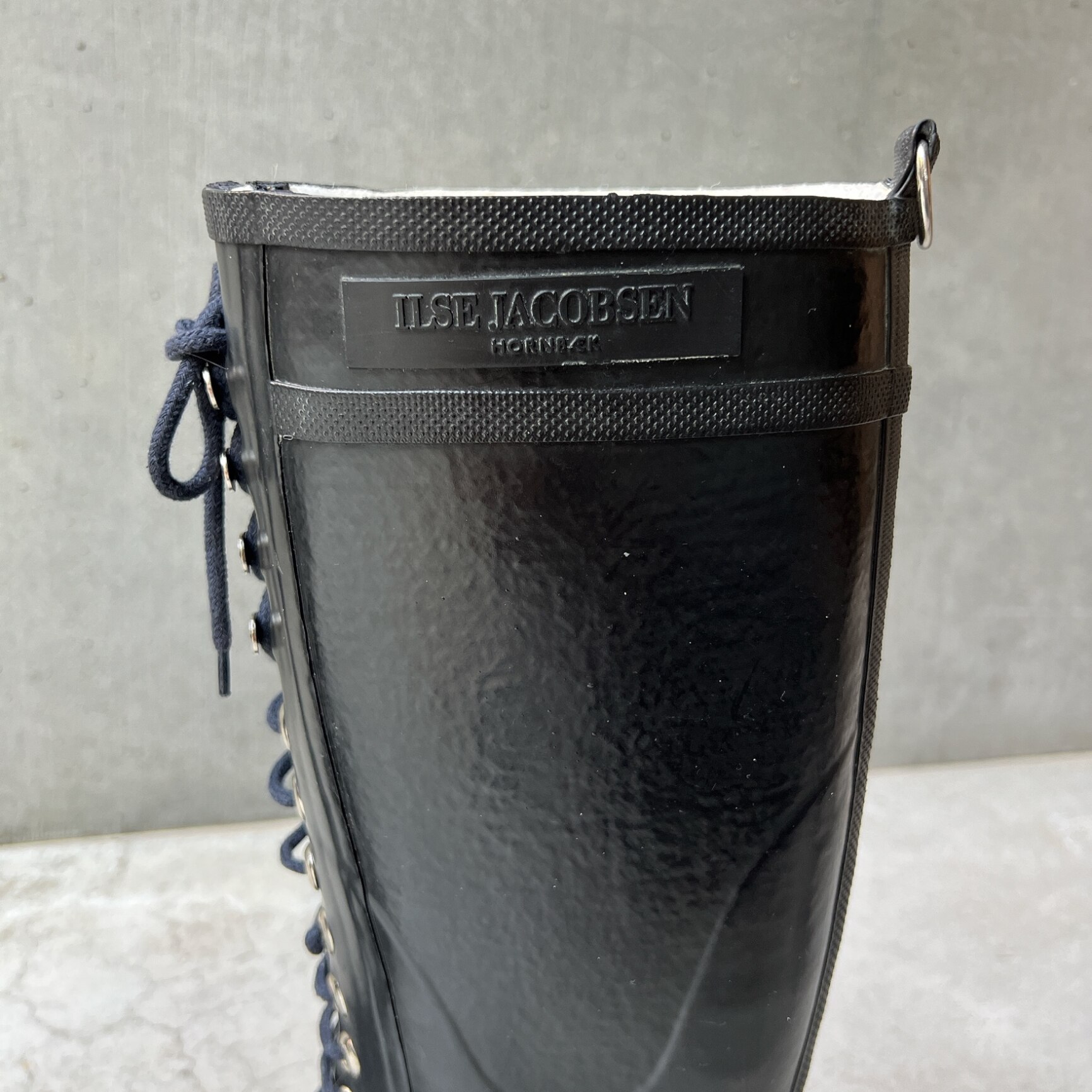 \最大1000円クーポン有/最強翌日配送 コロンブス columbus RUBBER BOOTS Shine spray ラバーブーツ シャインスプレー ラバーブーツ専用 ツヤ出し 汚れ落とし 保護スプレー シューケア - メイン画像 3