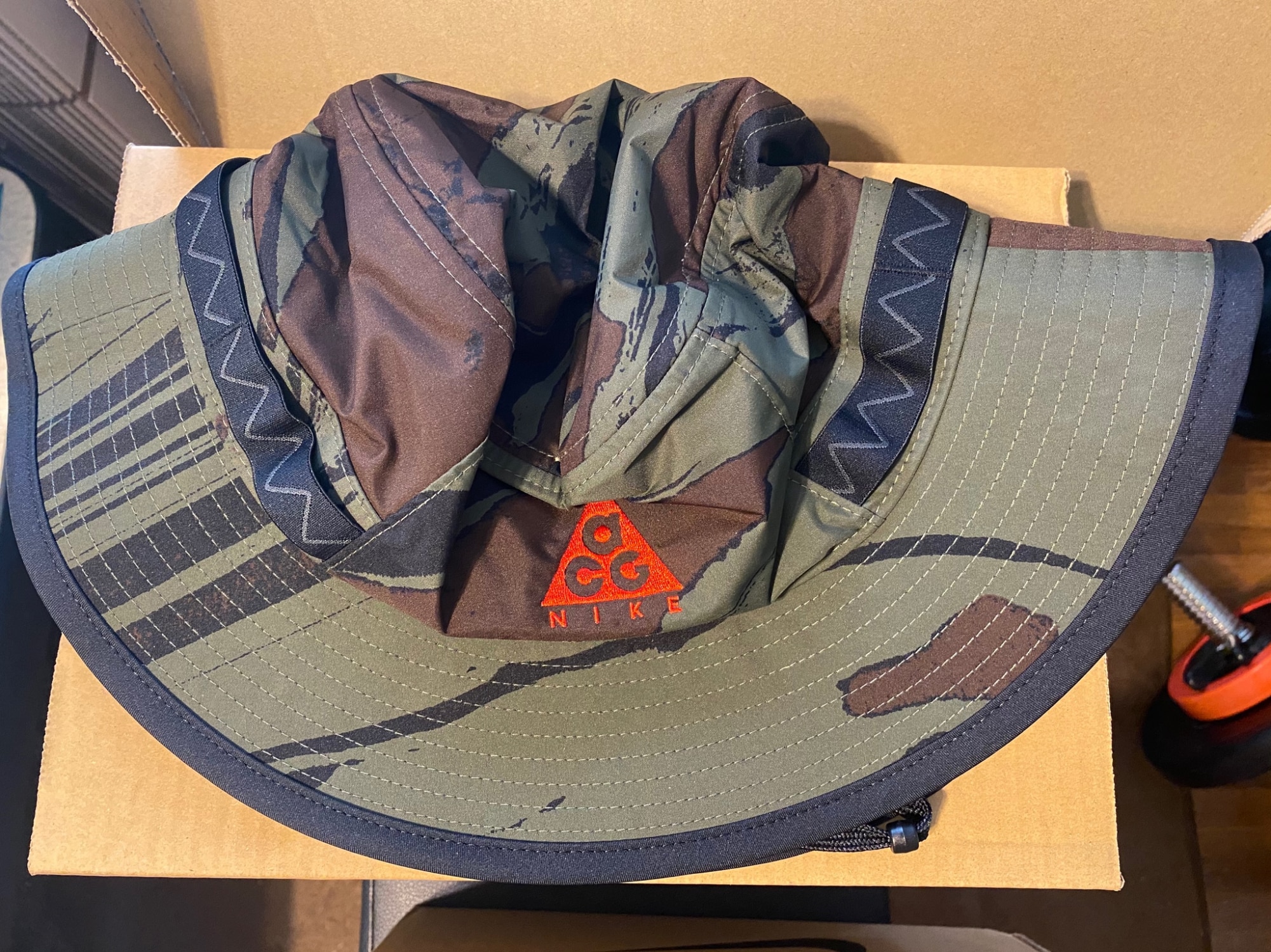 中古】Nike ACG マウントフジバケットハット 迷彩柄 帽子 カーキ