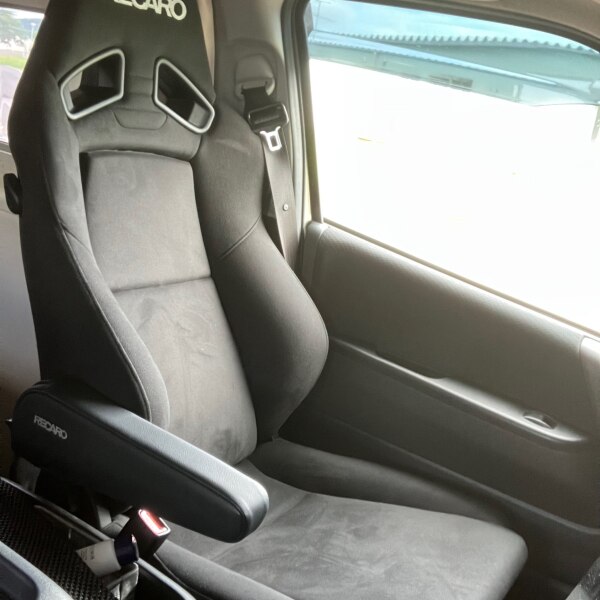 レカロ ハイエース ワゴン 200系 純正ベースフレーム シートレール 右  