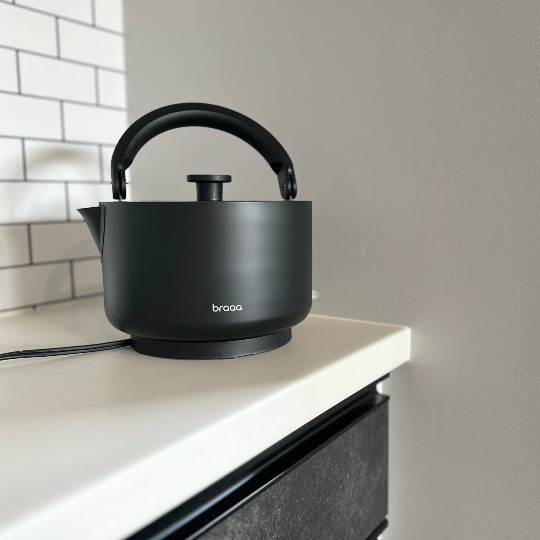 【１回使用】braaa ブラー やかんケトル VBKK001 braaa ブラー やかんケトル ≪シルバー VBKK001-SV≫ 電気ケトル