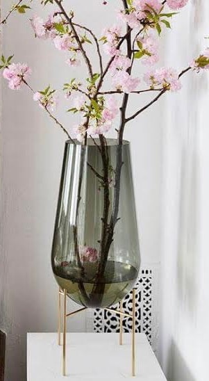 公式】 北欧 Audo Copenhagen Echasse Vase Smoked イシャスベース S