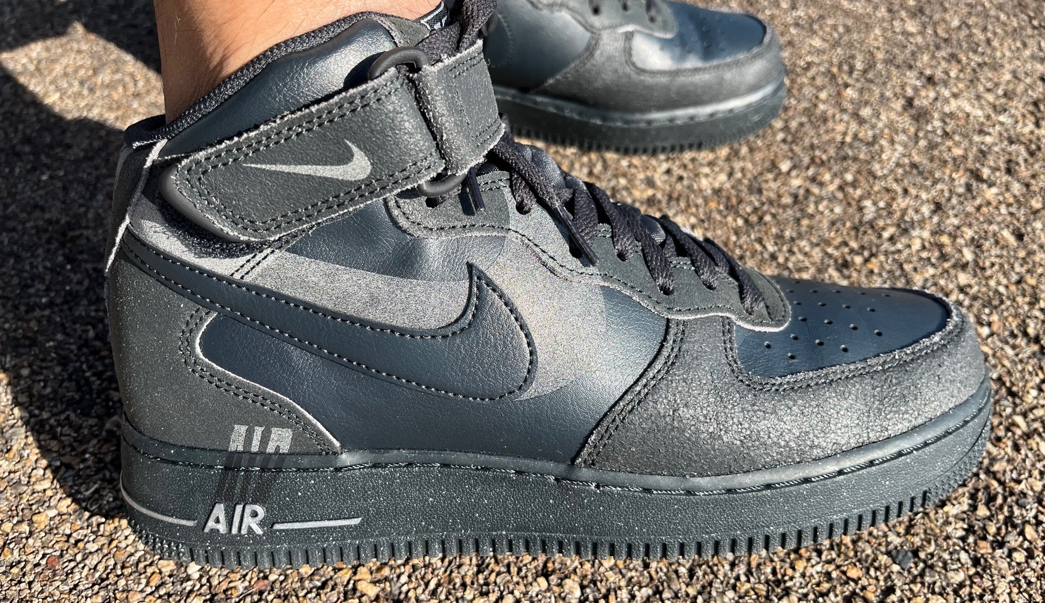 ナイキ エア フォース 1 ミッド 