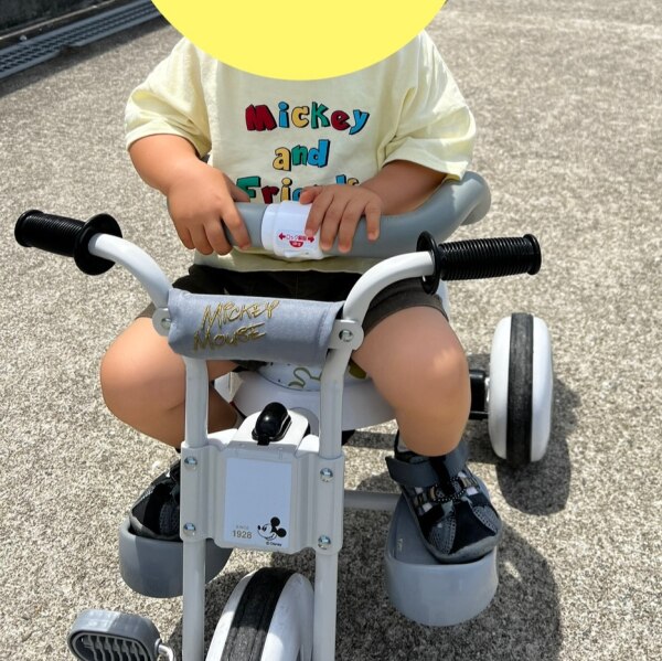 ディズニー トライクピュア ハンドル付き 子供三輪車（ホワイト 