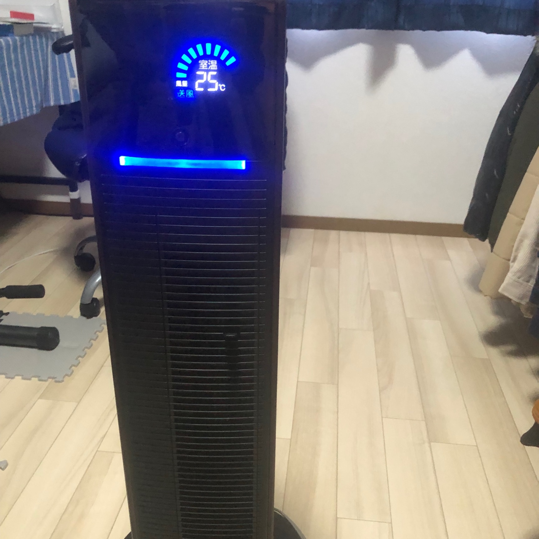 コイズミ ホット＆クール プレミアムタワーファン 扇風機 ブラウン KHF