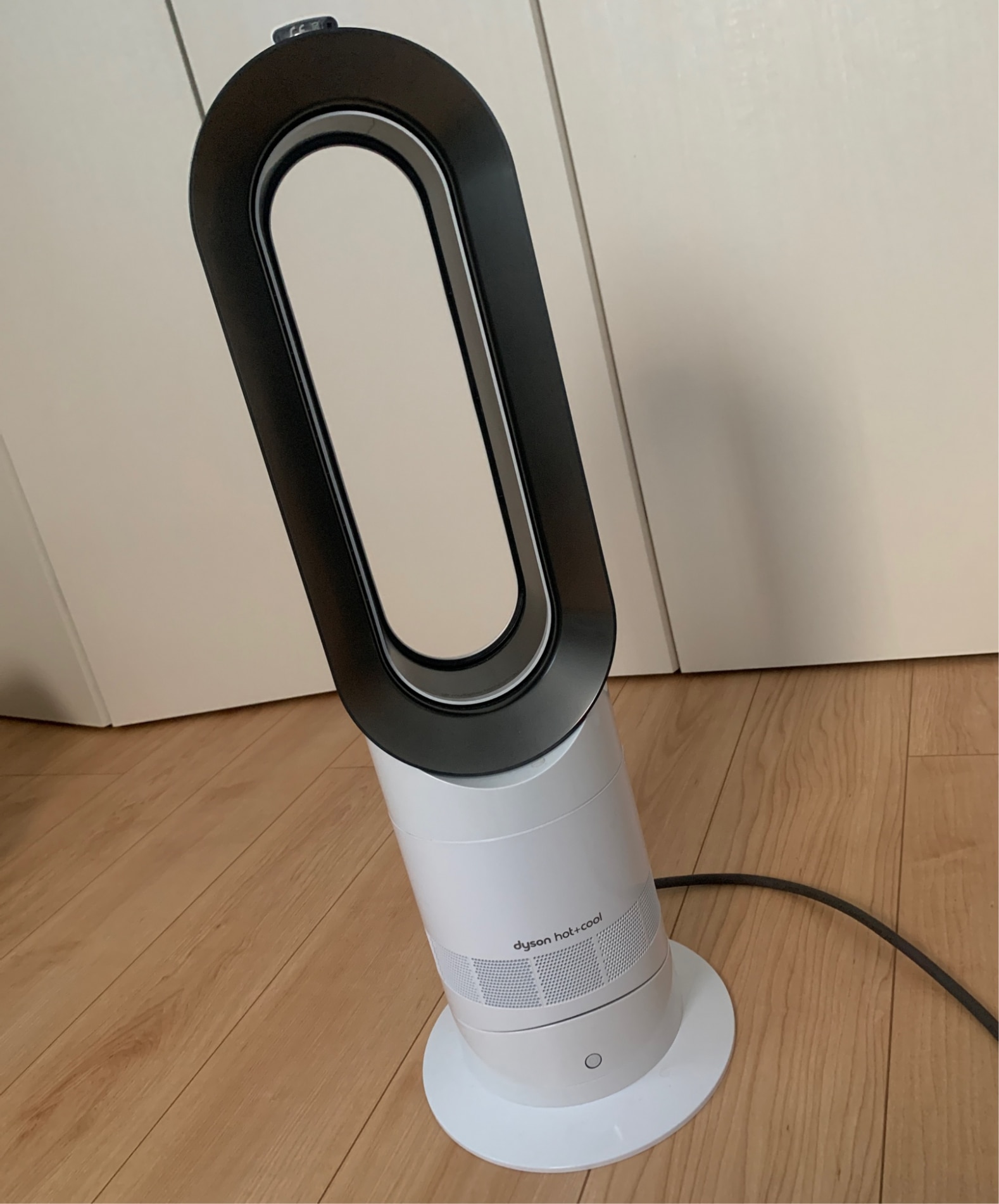 良いオンライン販売 dyson hot＋cool AM09WN ホワイト/ニッケル