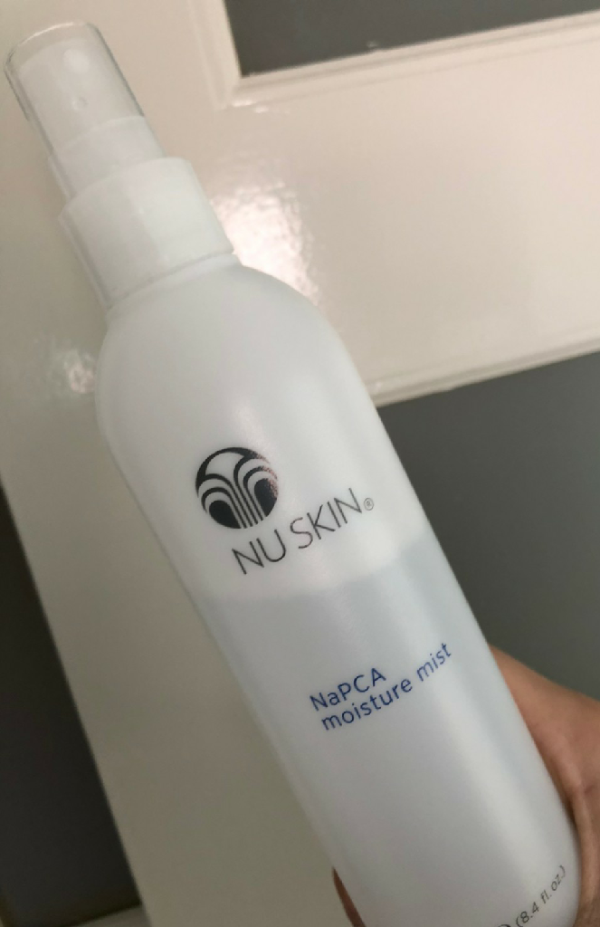 あす楽】 モイスチャーミスト 250ml ニュースキン [ nuskin 化粧水 携帯用化粧水 スプレー NU SKIN ]