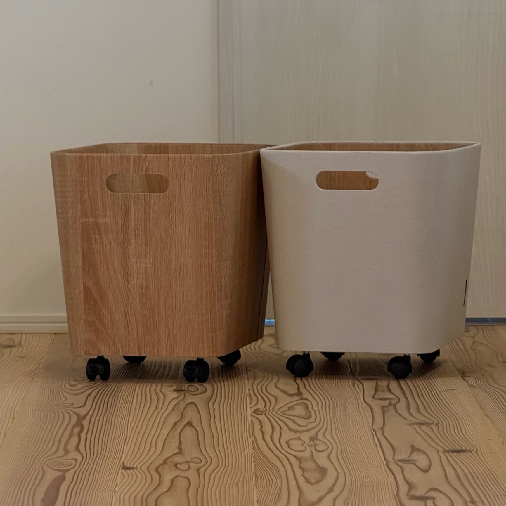 いけちゃん⭐︎【送料無料】パイン材　ワードローブ　カバー付 いけちゃん⭐︎【送料無料】パイン材 ワードローブ カバー付