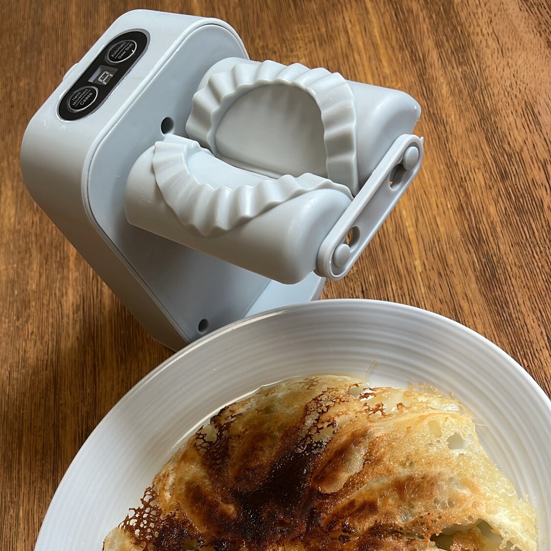 電動餃子包み器 ギョーザ 餃子 メーカー 餃子モールド ギョーザ 餃子 電動餃子包み器 メーカー 餃子モールド 餃子型 包み器 餃子包み器 ...