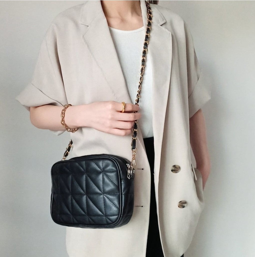 Discoat 二の腕スッキリ　テックリネン半袖シャツジャケット Discoat 【二の腕すっきり】テックリネン半袖シャツジャケット