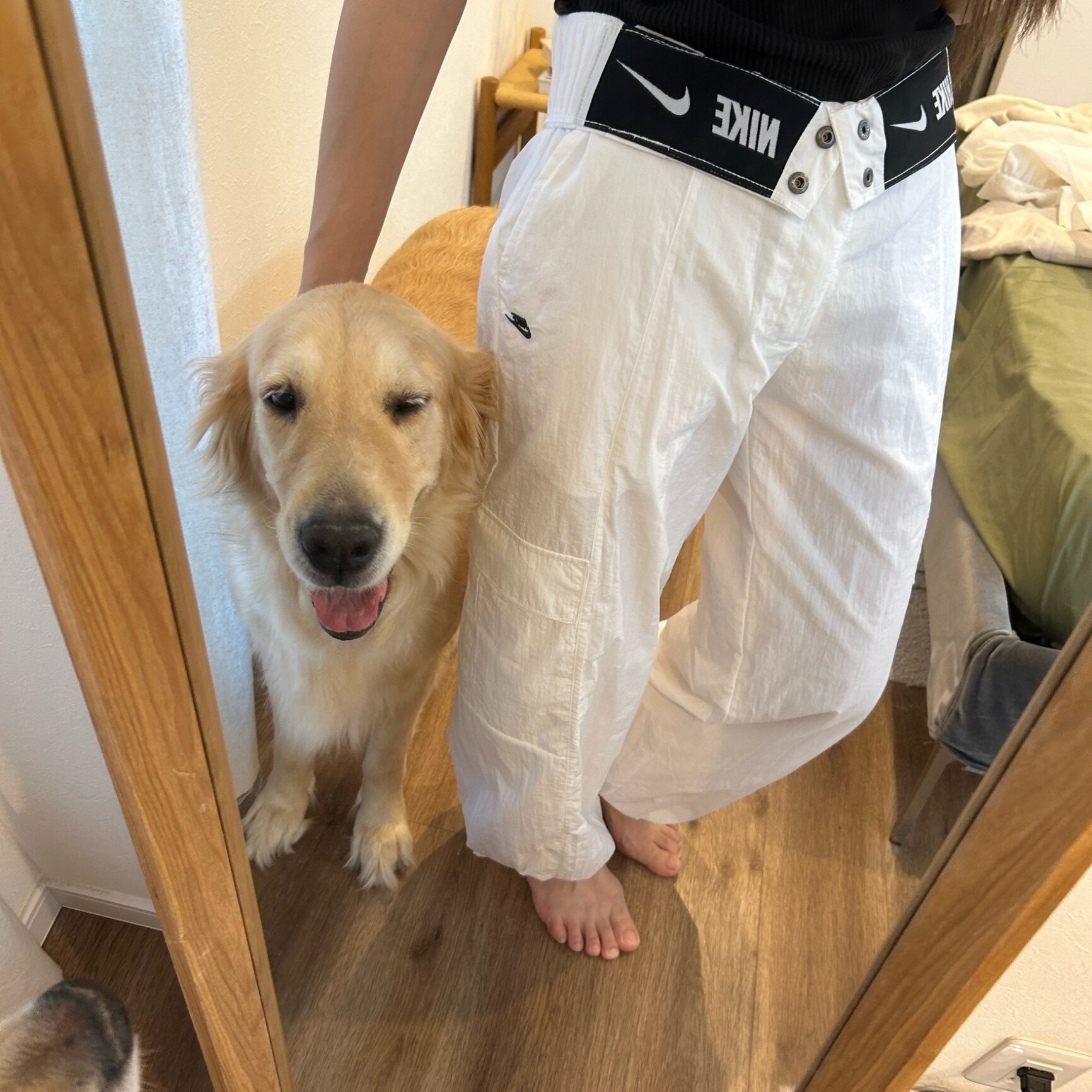 ナイキ（NIKE）（レディース）スポーツウェア ハイウエスト ウーブン