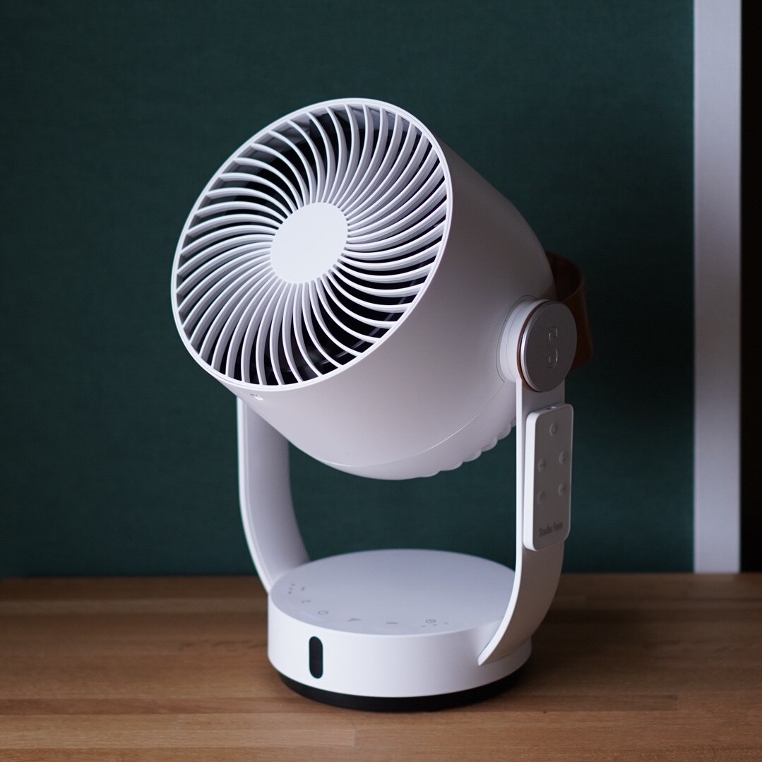 Stadler Form Leo サーキュレーター　ホワイト Stadler Form Leo サーキュレーター ホワイト 「送料無料」/ 3D送風
