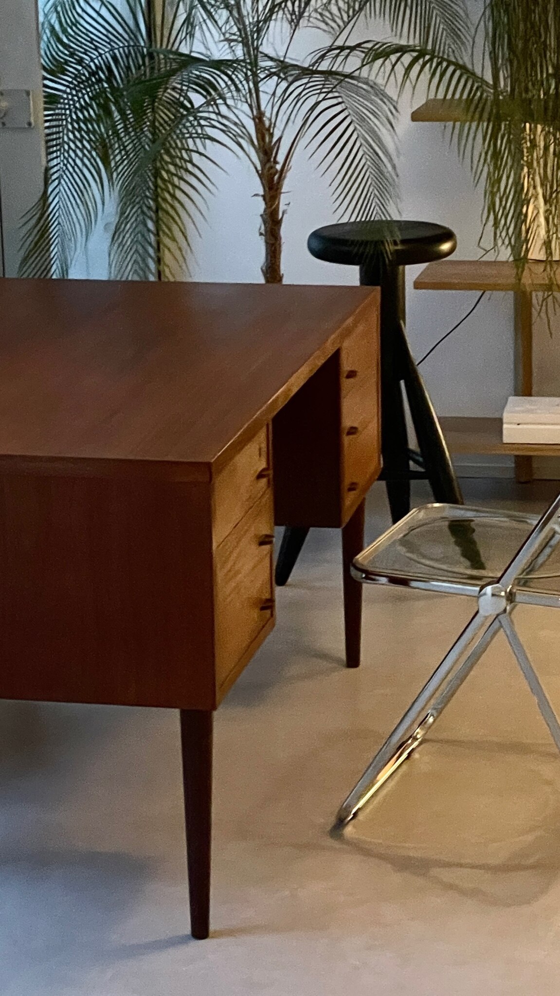 展示品　北欧　デンマーク　チーク材　ビンテージ　両袖デスク　両袖机　学習机 dk15071.jpg