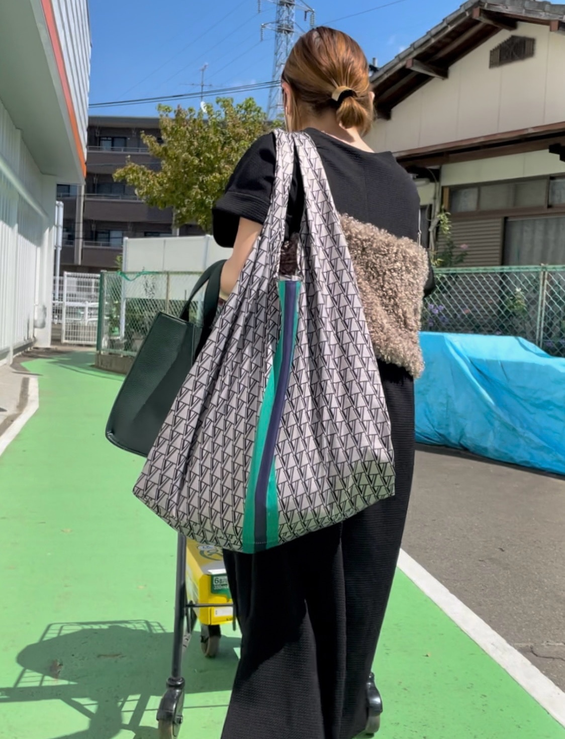 新品❗️ VERMEIL モノグラムエコバッグLargeグレー 追加4》VERMEIL モノグラムエコバッグLarge（その他バッグ
